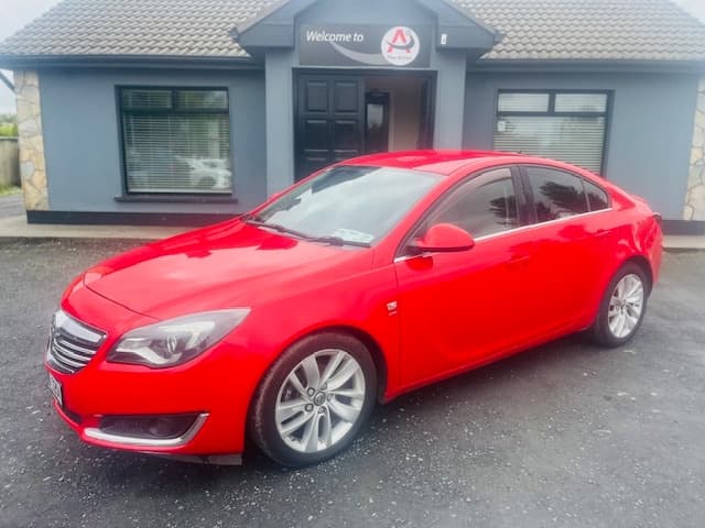 2015 Vauxhall Insignia - thumbnail 4