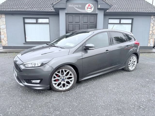 2017 FORD FOCUS - thumbnail 3