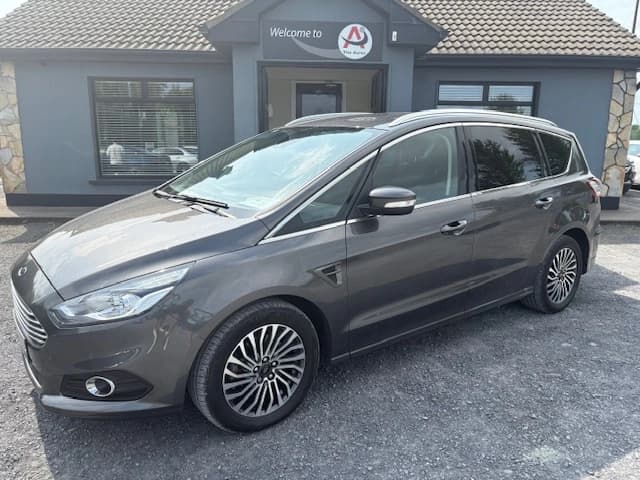 2019 FORD S-MAX