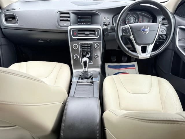 2016 VOLVO V60 - thumbnail 2