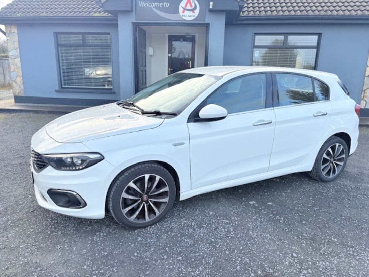 2017 Fiat Tipo Lounge
