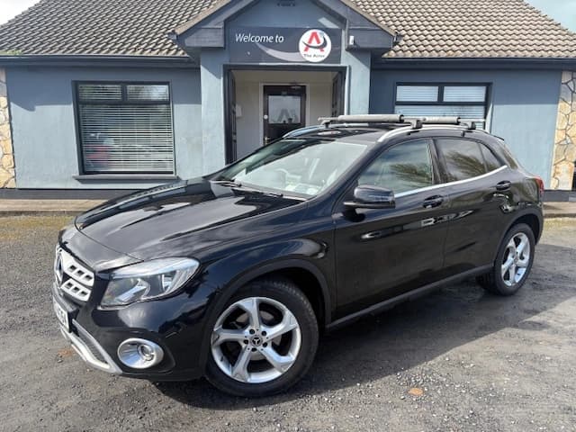 2018 MERCEDES BENZ GLA