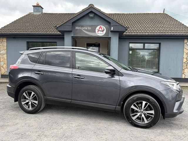2017 TOYOTA RAV 4