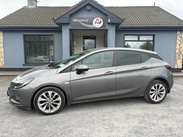 2019 OPEL ASTRA