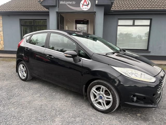 2015 Ford FIESTA
